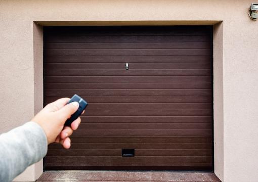 opening garage door with smart remote